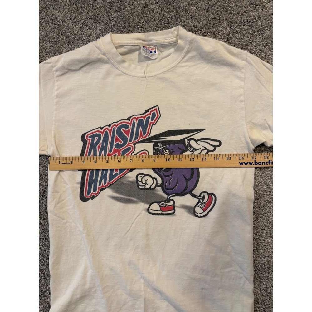 Vintage Hanes Beefy-T 2003 Grad Bash Raisin Hale Graphic T-Shirt White Small Men - Picture 6 of 8